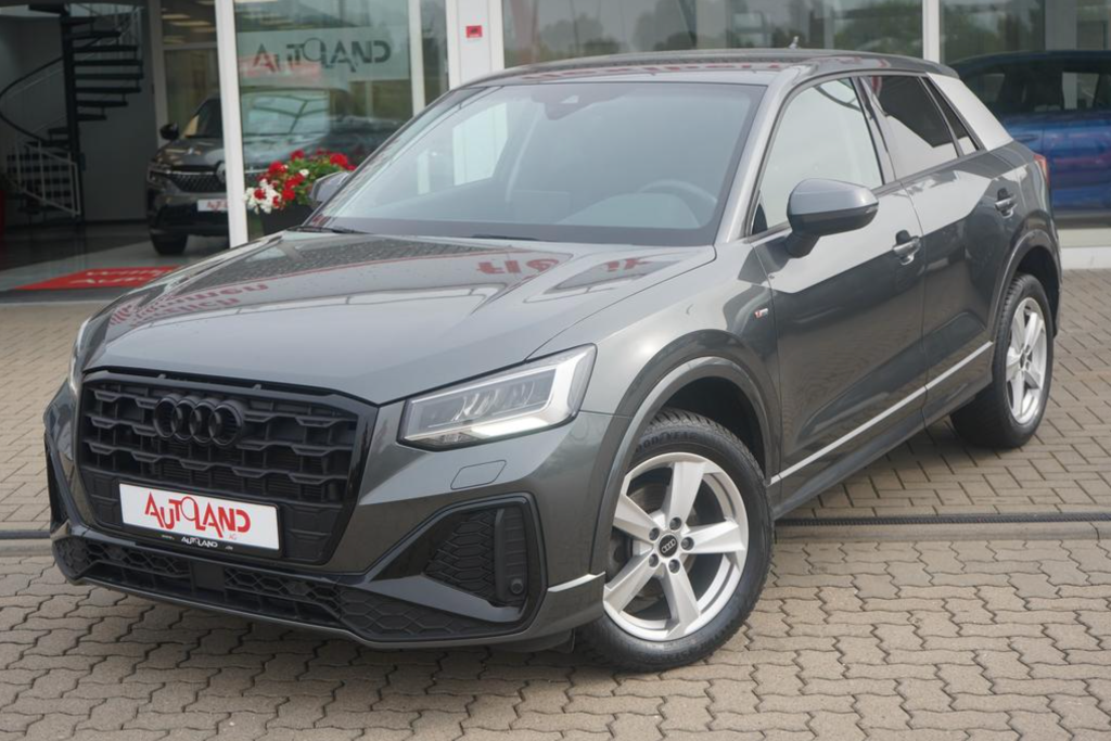Audi Q2 2023 - view 1